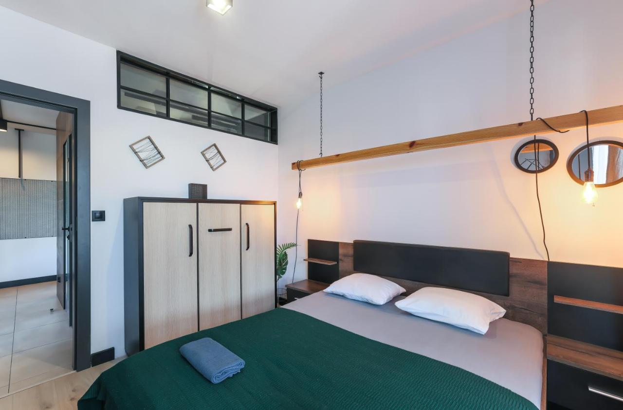 Apartmarte- Oldtown Apartment With Garden غدانسك المظهر الخارجي الصورة